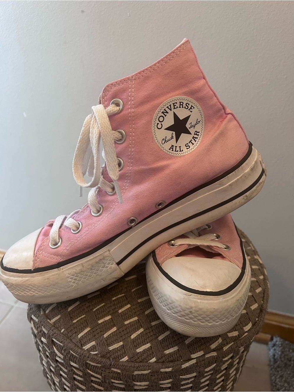 Converse High Top Sneakers in Light Pink